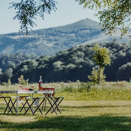 Tente Lodge Ferme Carrique * Tardets-Sorholus